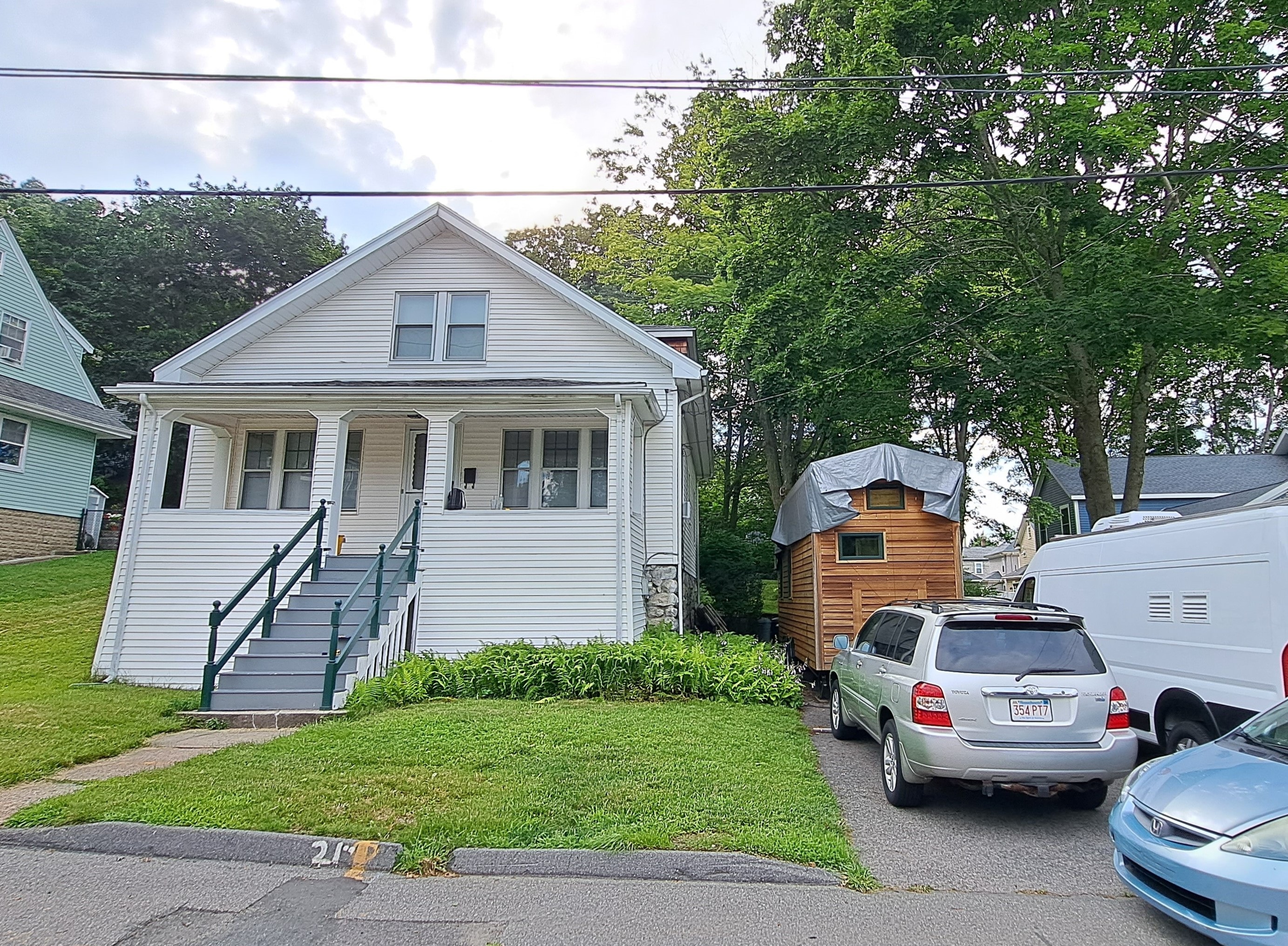 Colonial Home, Lexington — before, front street view