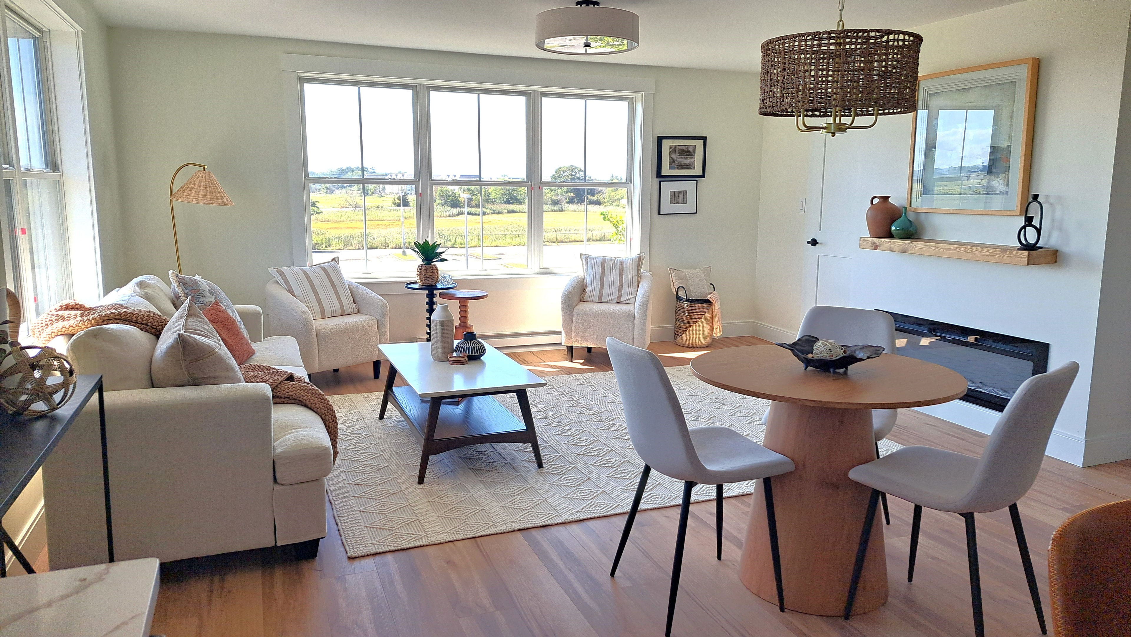 Living and dining area