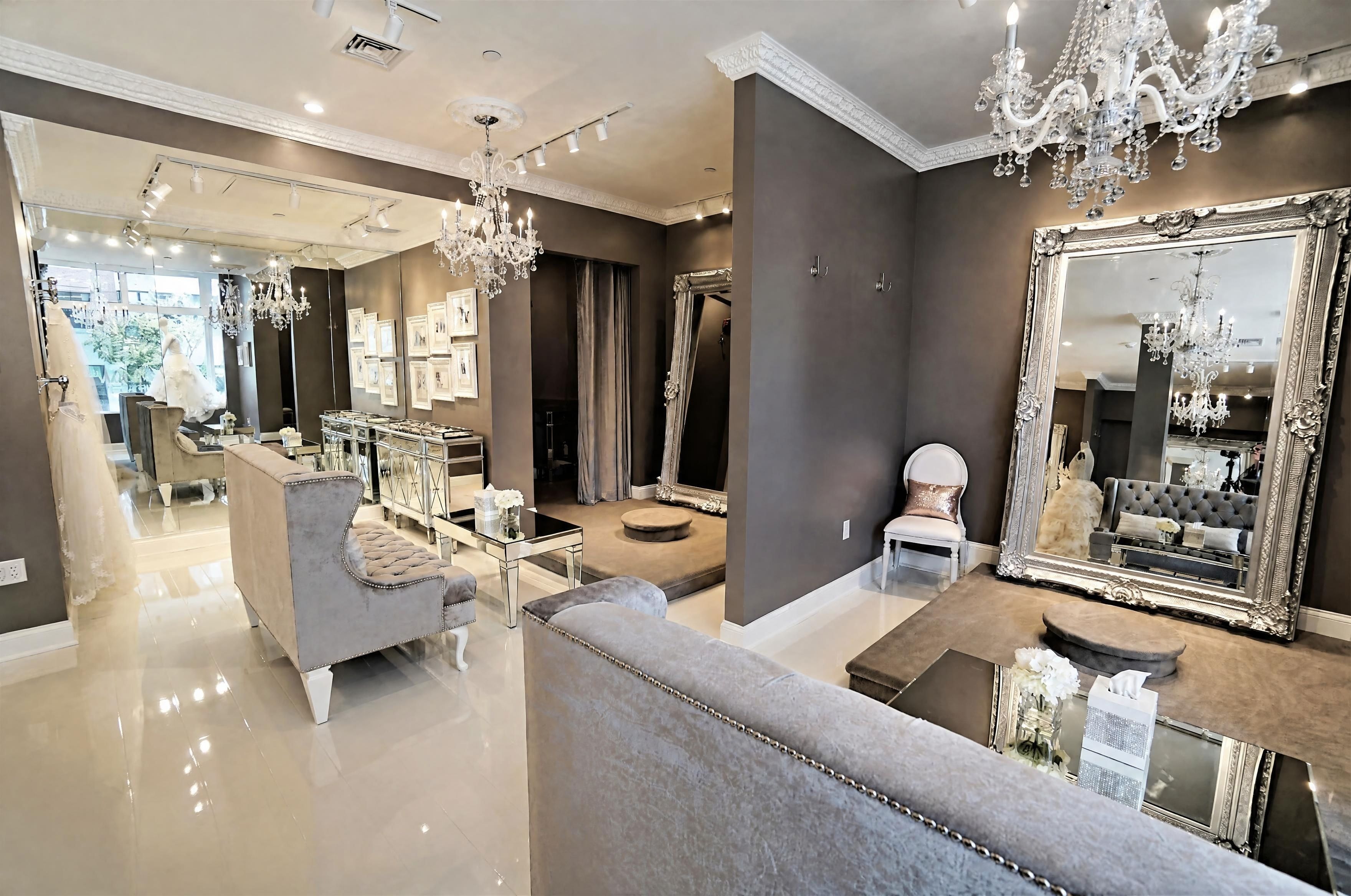 Fitting lounge with mirrored furnishings and crystal chandeliers
